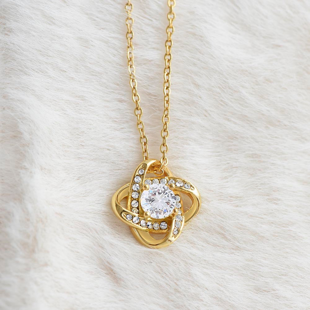 Valentine's Splendor: Romantic Necklaces for Your Special Someone"