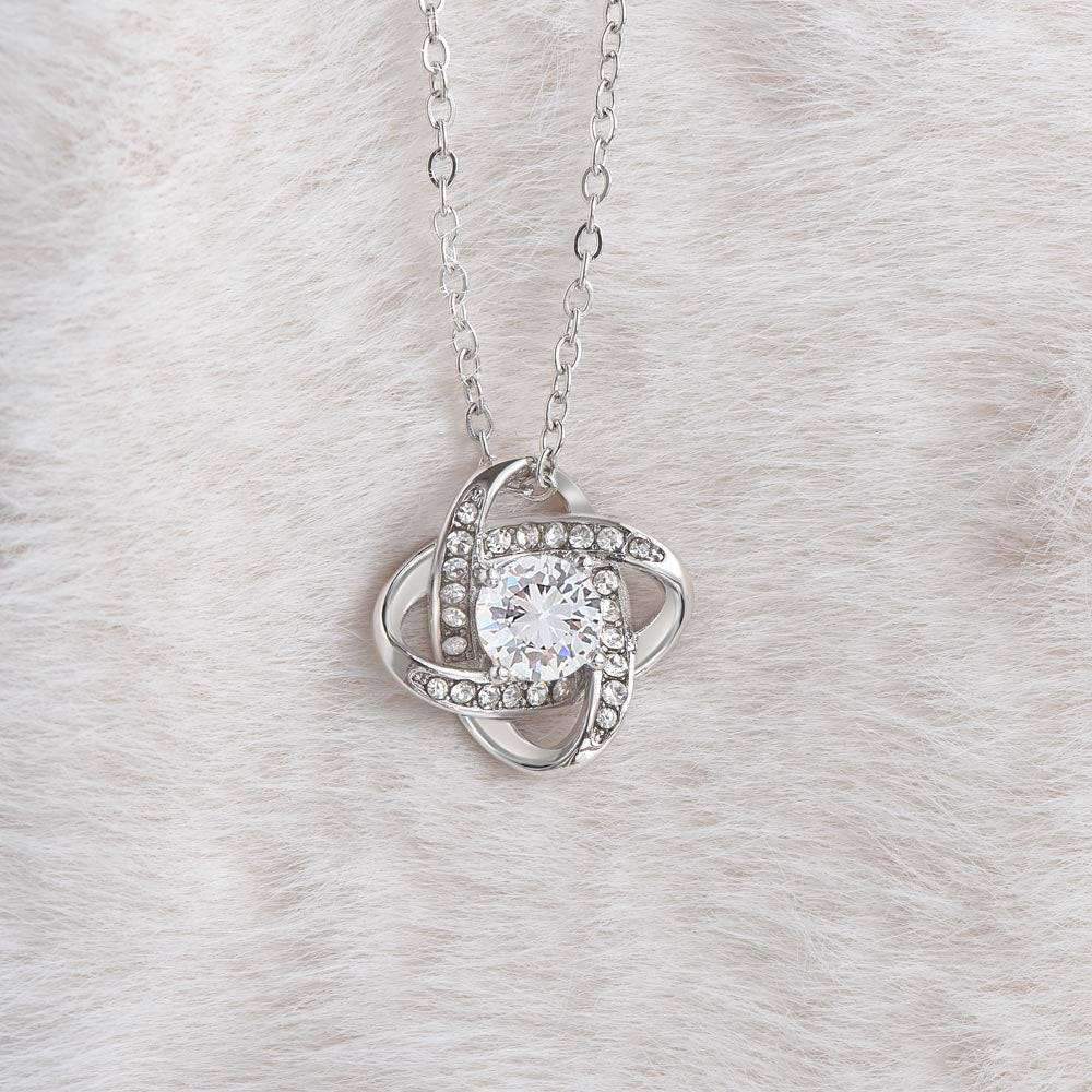 Valentine's Splendor: Romantic Necklaces for Your Special Someone"